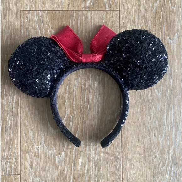 Disney mini mouse ears. - Picture 1 of 2